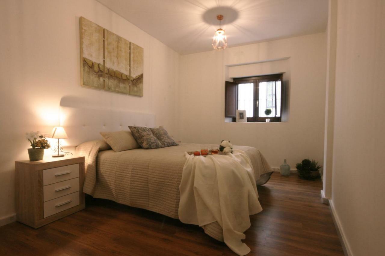 Apartamento Vacacional Carmona Apartment Ngoại thất bức ảnh